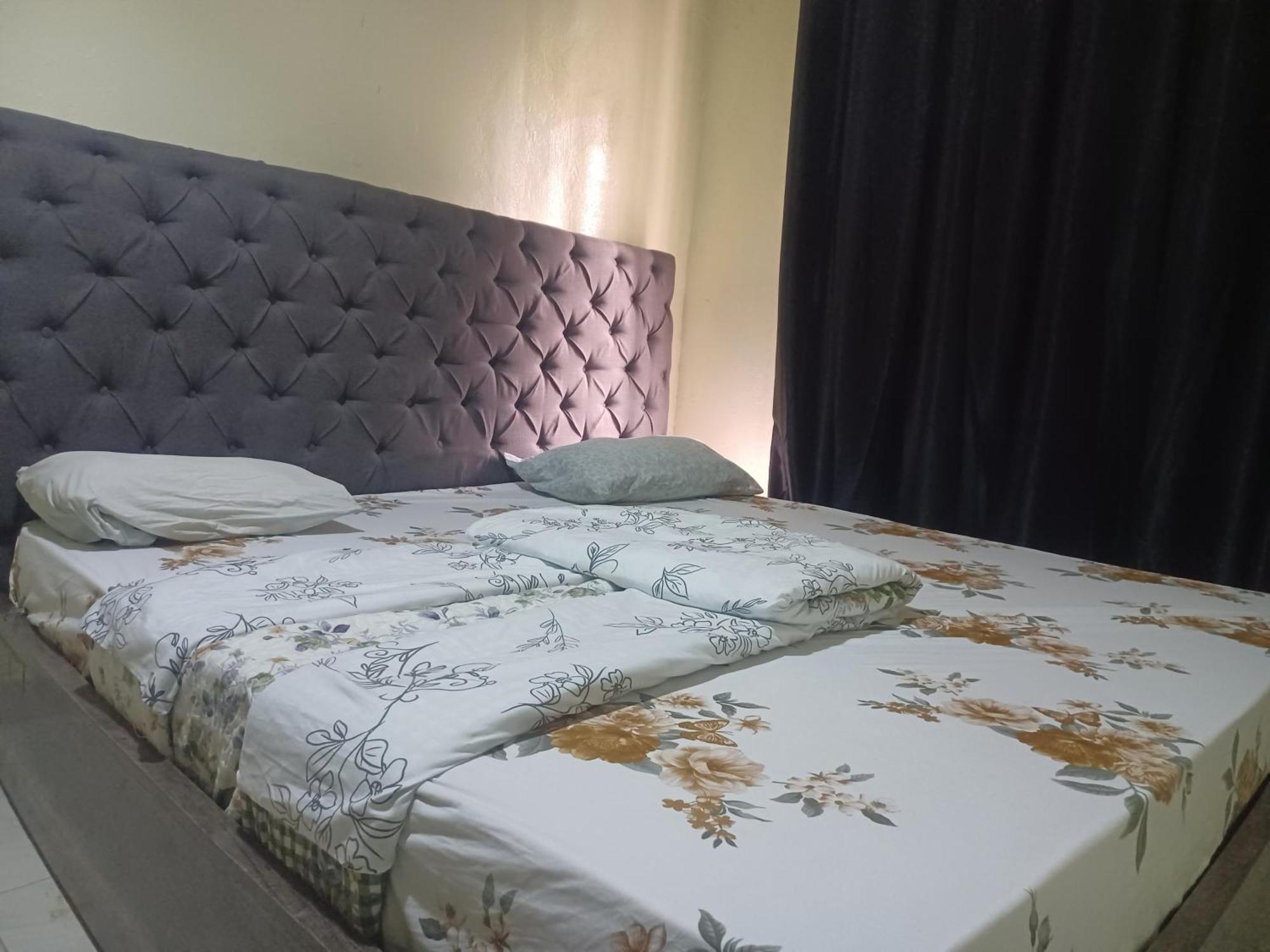 גיסני Ignite Guest House מראה חיצוני תמונה